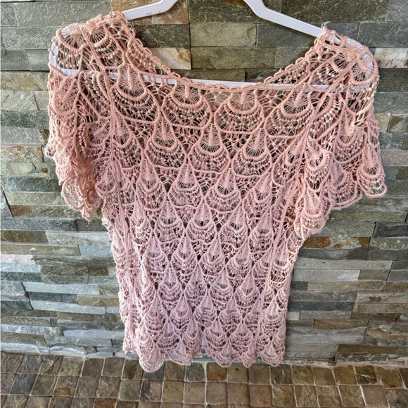 d&t Tops - Pink Crochet Lace Top